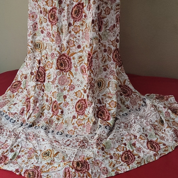 Pretty Garden Bohemian Floral Maxi Dress - Picture 11 of 15